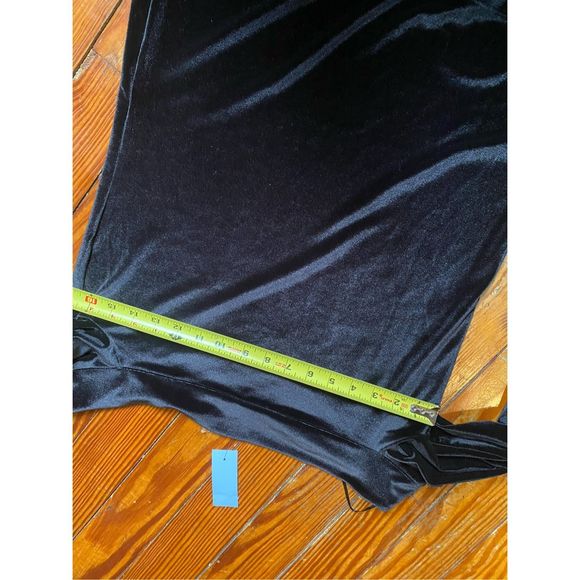 Ann Taylor NWT BLACK* Velvet Off Shoulder Top Blouse, Size Medium P, MSRP $55 - Picture 9 of 9